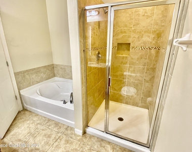 760 Fiddleleaf Circle - Photo Thumbnail 19