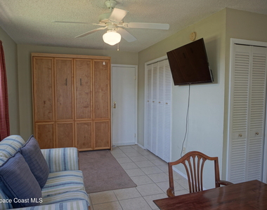 1423 Jasper Avenue Nw - Photo Thumbnail 6