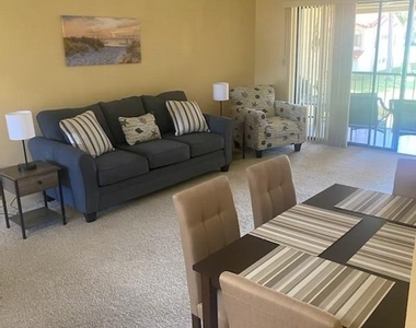 1041 Country Club Drive - Photo Thumbnail 1