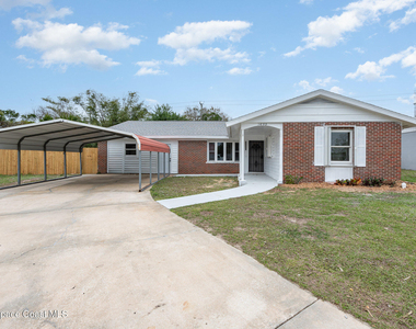 1650 Leach Circle - Photo Thumbnail 3