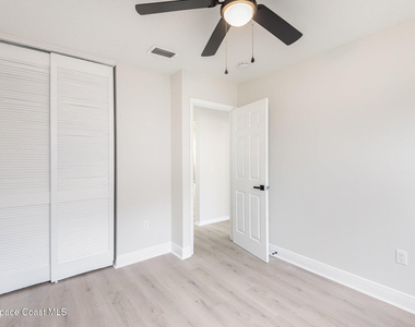 1650 Leach Circle - Photo Thumbnail 18