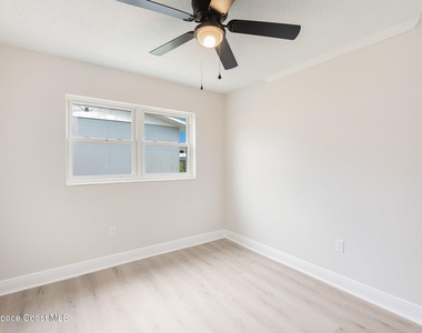 1650 Leach Circle - Photo Thumbnail 17