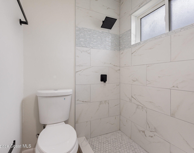 1650 Leach Circle - Photo Thumbnail 15