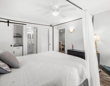 1318 S Miramar Avenue - Photo Thumbnail 22