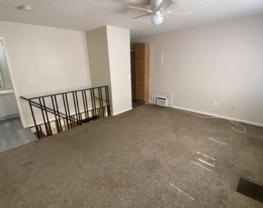 4412 Overlook Drive Ne - Photo Thumbnail 6