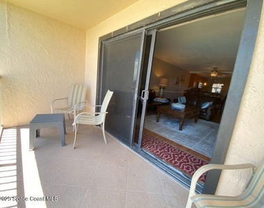 7520 Ridgewood Avenue - Photo Thumbnail 5