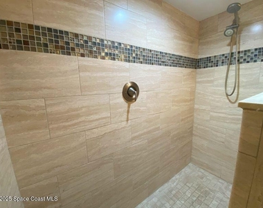 7520 Ridgewood Avenue - Photo Thumbnail 19
