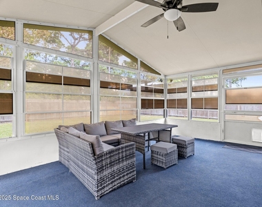 999 Emerald Road Se - Photo Thumbnail 20