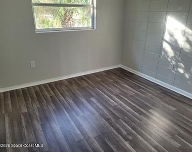 130 Bouganvillea Drive - Photo Thumbnail 5