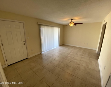 304 Buchanan Avenue - Photo Thumbnail 2