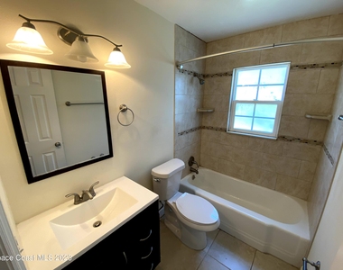 304 Buchanan Avenue - Photo Thumbnail 6