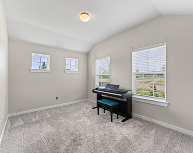 31502 Kailua Drive - Photo Thumbnail 12