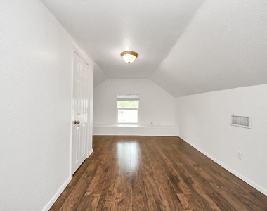 4314 6th Street - Photo Thumbnail 28