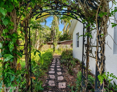 975 Oak Street - Photo Thumbnail 51