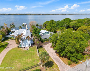 975 Oak Street - Photo Thumbnail 64