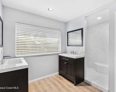 975 Oak Street - Photo Thumbnail 40