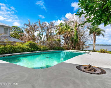 975 Oak Street - Photo Thumbnail 47