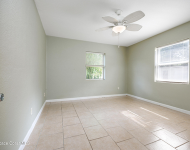248 Laurel Oak Street - Photo Thumbnail 6