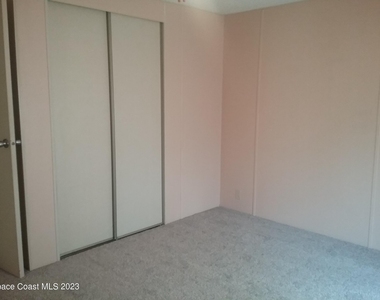 1609 Ridge Drive - Photo Thumbnail 23
