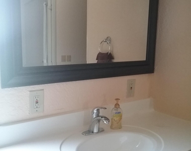 1609 Ridge Drive - Photo Thumbnail 19