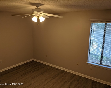 3510 Sable Palm Lane - Photo Thumbnail 8