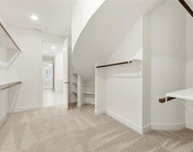 981 Cortez Creek Drive - Photo Thumbnail 15