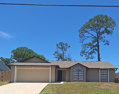 426 Jupiter Boulevard Nw - Photo Thumbnail 13