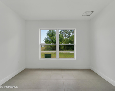 2310 Madrid Avenue Se - Photo Thumbnail 20