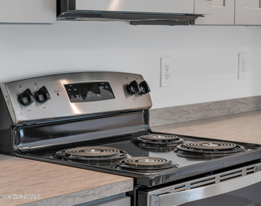 2310 Madrid Avenue Se - Photo Thumbnail 6