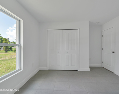 2310 Madrid Avenue Se - Photo Thumbnail 19