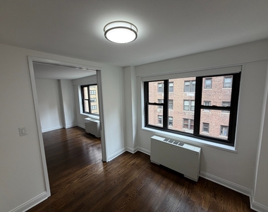 East 56th Street - Photo Thumbnail 1