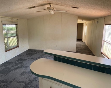8929 Honeywell Road - Photo Thumbnail 11