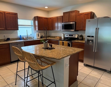 4724 Somerset Hill Lane - Photo Thumbnail 6