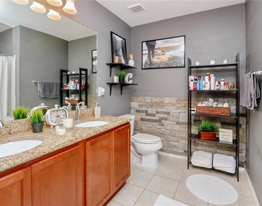 4724 Somerset Hill Lane - Photo Thumbnail 12