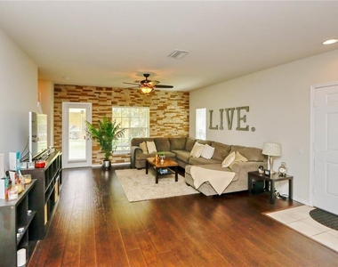 4724 Somerset Hill Lane - Photo Thumbnail 5