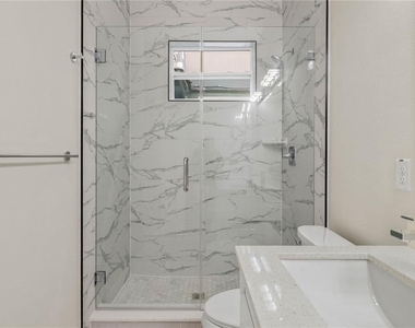 6974 Belltree Court - Photo Thumbnail 14