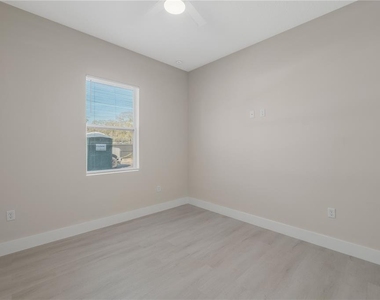 6974 Belltree Court - Photo Thumbnail 7