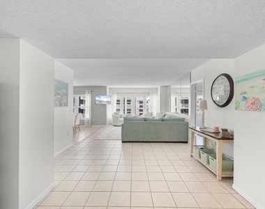 17400 Gulf Boulevard - Photo Thumbnail 21