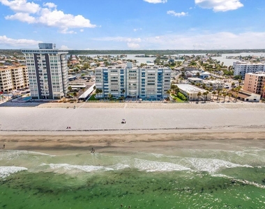 17400 Gulf Boulevard - Photo Thumbnail 36
