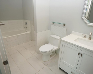 111 N 12th Street - Photo Thumbnail 12