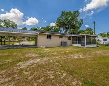 4722 Stearns Road - Photo Thumbnail 17