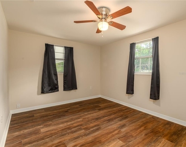 4722 Stearns Road - Photo Thumbnail 11