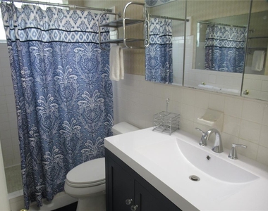 2468 Florentine Way - Photo Thumbnail 21
