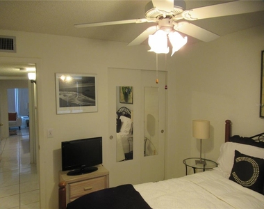 2468 Florentine Way - Photo Thumbnail 27
