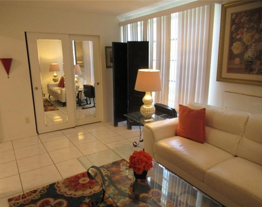 2468 Florentine Way - Photo Thumbnail 15