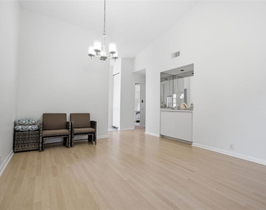 50 Pelican Place - Photo Thumbnail 6