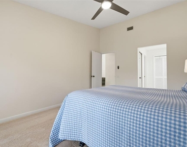 50 Pelican Place - Photo Thumbnail 13