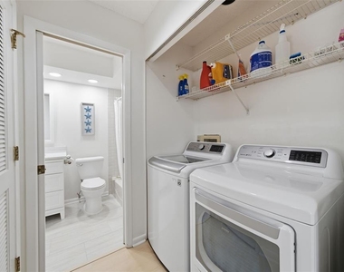 50 Pelican Place - Photo Thumbnail 20