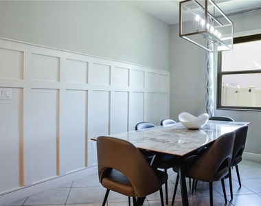 10452 Laguna Plains Drive - Photo Thumbnail 9