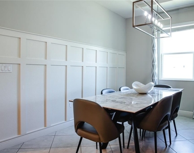 10452 Laguna Plains Drive - Photo Thumbnail 10